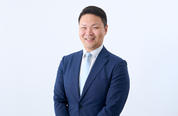 巻口 秀雄